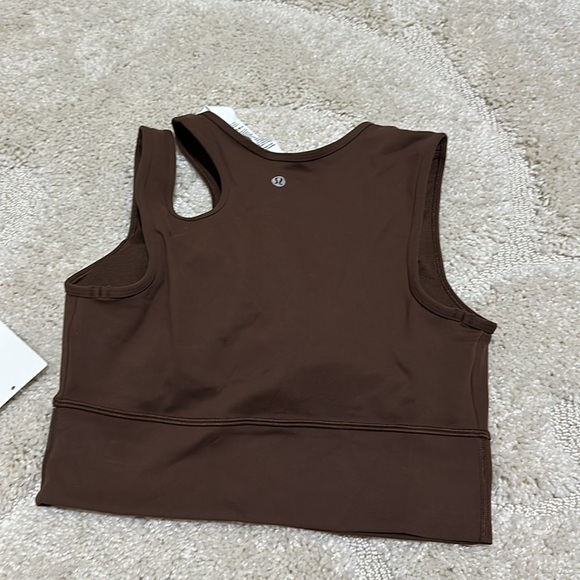 Lululemon Cropped Tank - Picture 3 of 5